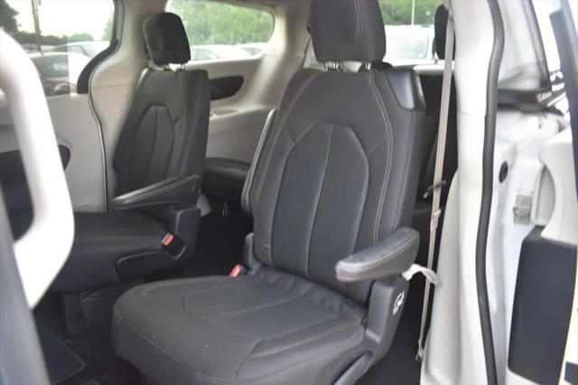 2020 Chrysler Pacifica Touring