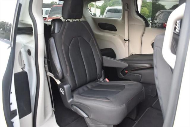 2020 Chrysler Pacifica Touring