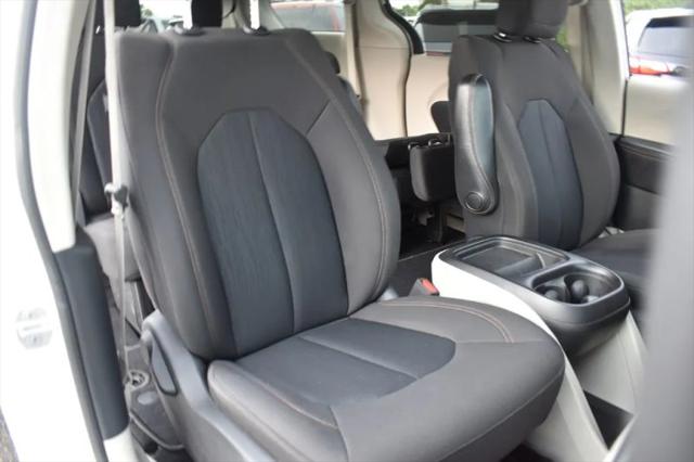 2020 Chrysler Pacifica Touring