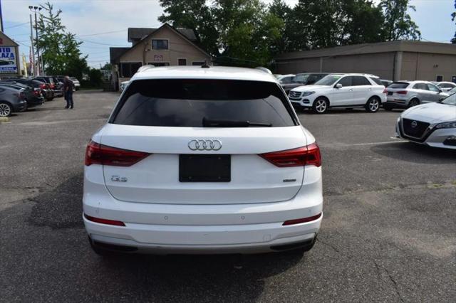 2020 Audi Q3 Premium 45 TFSI quattro Tiptronic