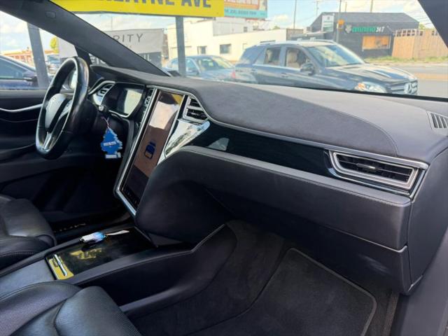 2016 Tesla Model X 75D