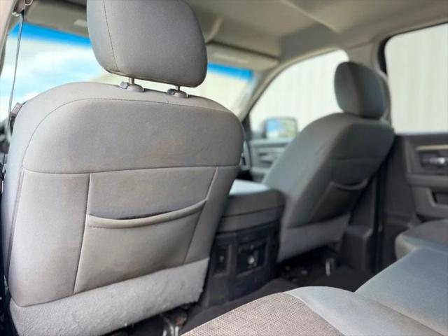 2017 Ram 1500 Big Horn Crew Cab 4x4 57 Box
