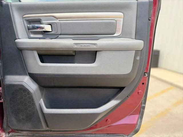 2017 Ram 1500 Big Horn Crew Cab 4x4 57 Box