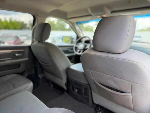 2017 Ram 1500 Big Horn Crew Cab 4x4 57 Box