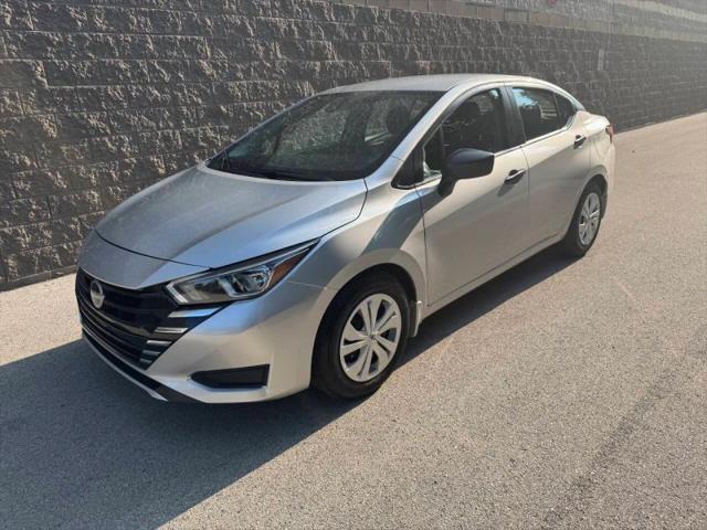 2023 Nissan Versa 1.6 S Xtronic CVT for sale in Addison, IL