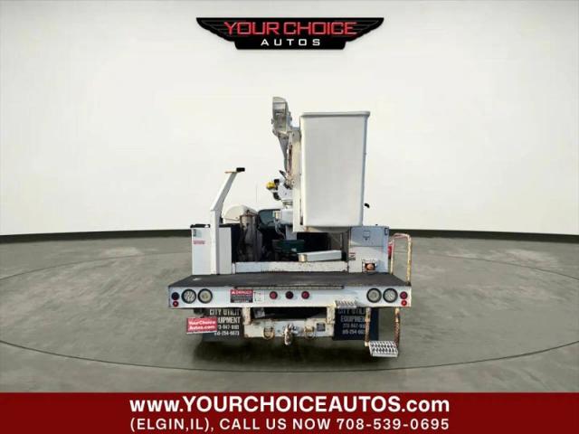 2003 Ford F-450 Base