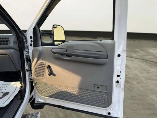 2003 Ford F-450 Base