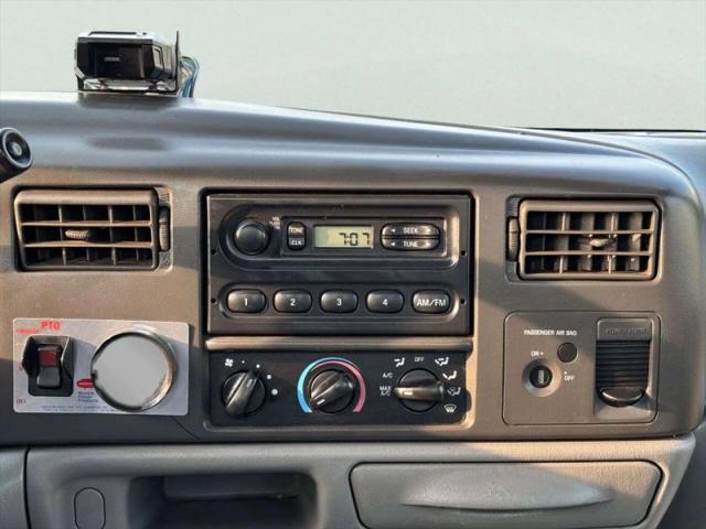 2003 Ford F-450 Base