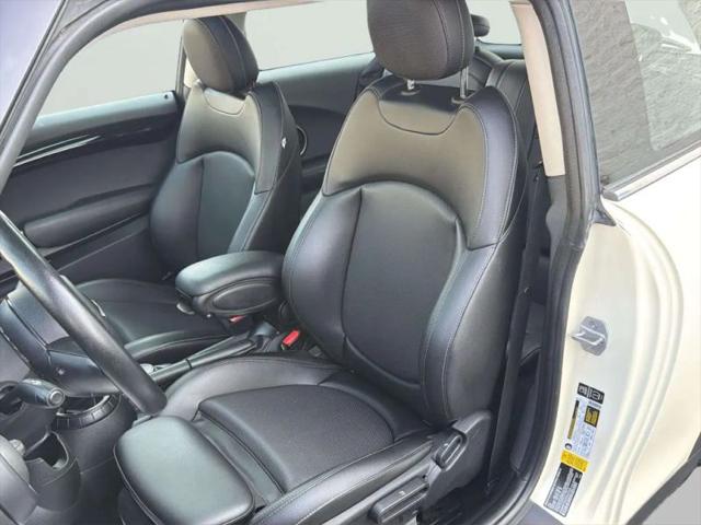 2015 MINI Hardtop Cooper S