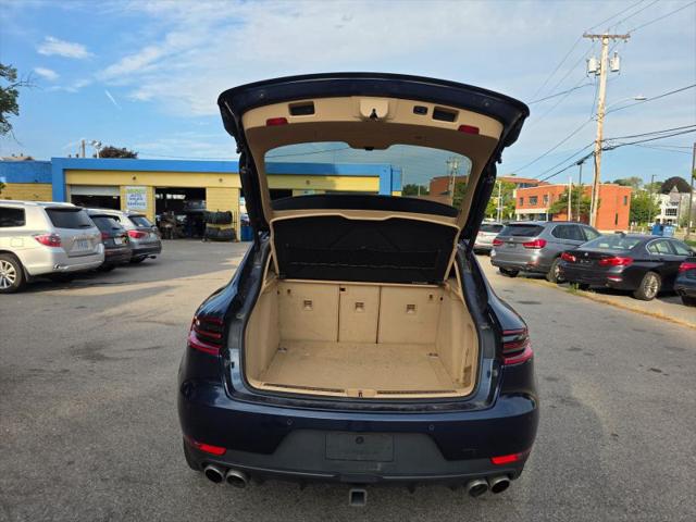 2016 Porsche Macan S
