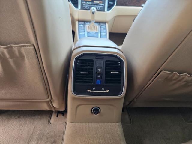 2016 Porsche Macan S