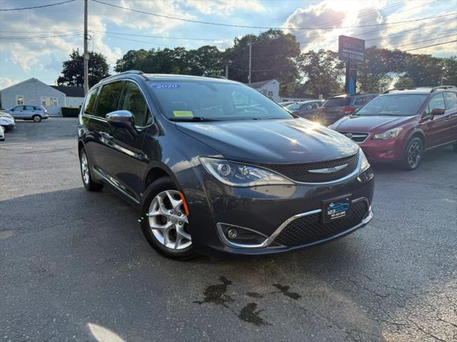 2020 Chrysler Pacifica Limited for sale in Abington, MA