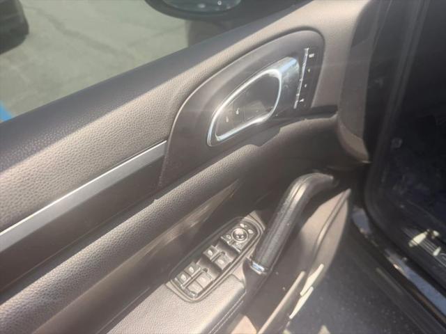 2016 Porsche Cayenne Base