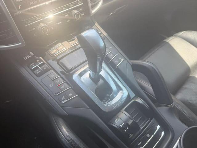 2016 Porsche Cayenne Base