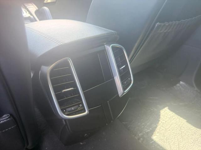 2016 Porsche Cayenne Base