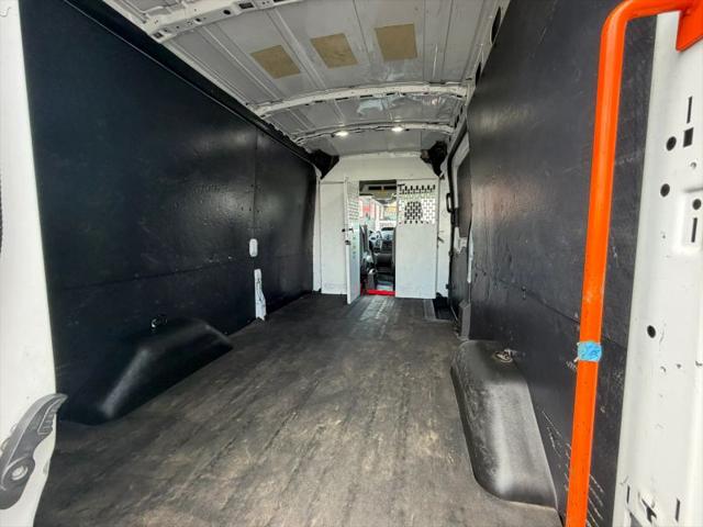 2019 Ford Transit Medium Roof w/Sliding Side Door w/LWB