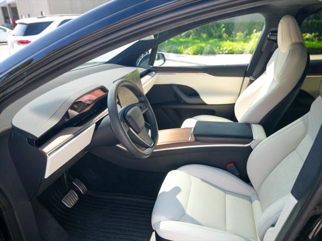 2024 Tesla Model X Long Range