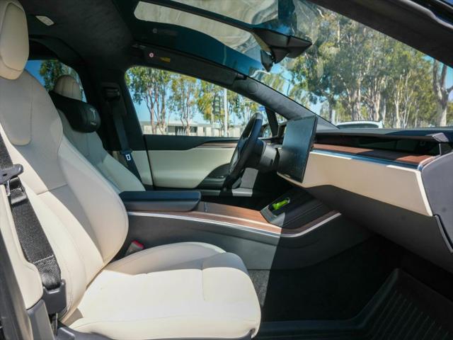 2024 Tesla Model X Long Range