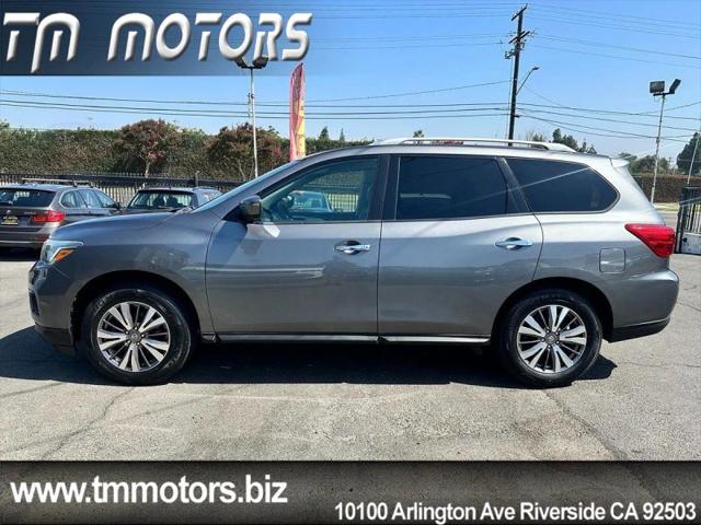 2019 Nissan Pathfinder SL
