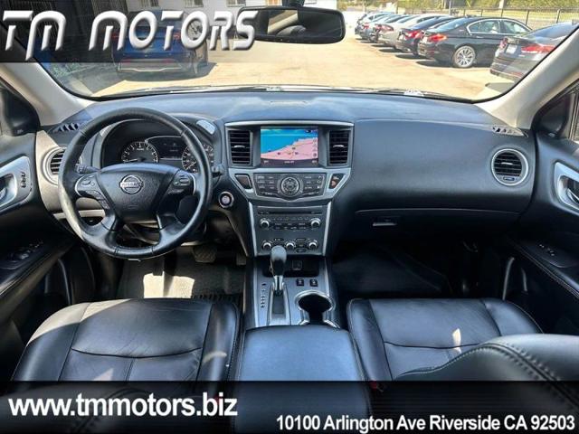2019 Nissan Pathfinder SL