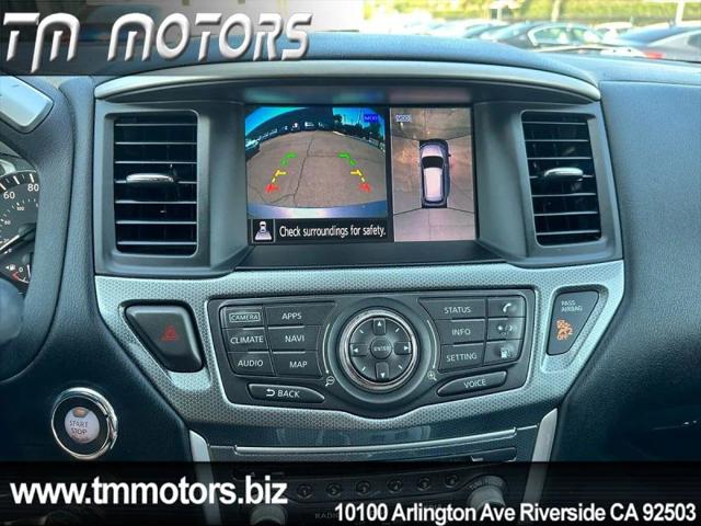 2019 Nissan Pathfinder SL