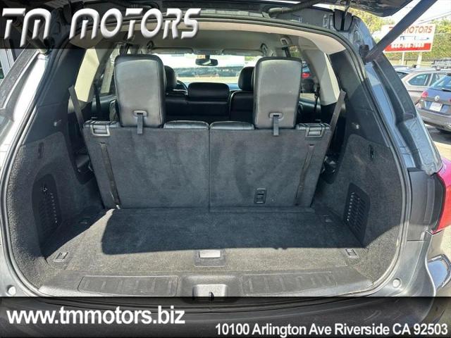2019 Nissan Pathfinder SL