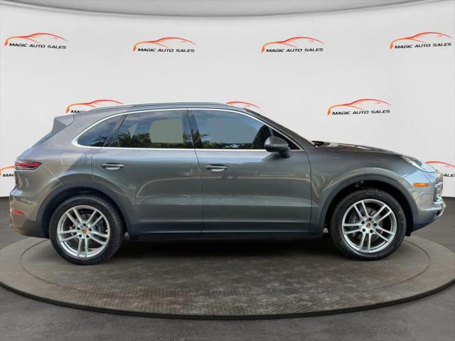 2019 Porsche Cayenne Base