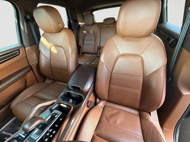 2019 Porsche Cayenne Base