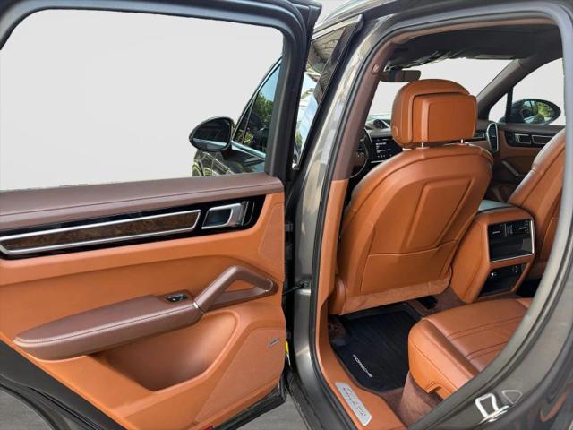 2019 Porsche Cayenne Base