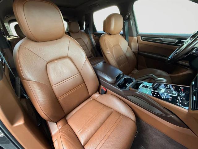 2019 Porsche Cayenne Base