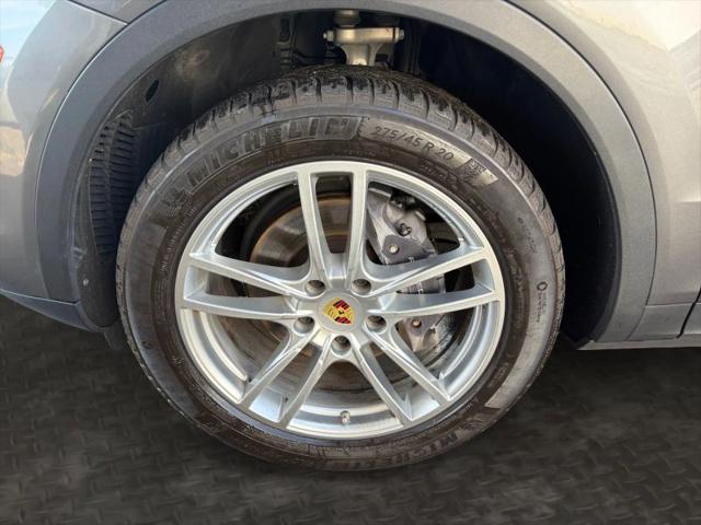 2019 Porsche Cayenne Base