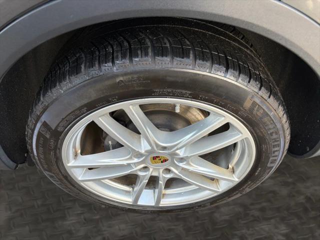 2019 Porsche Cayenne Base