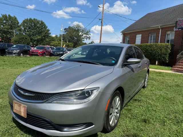 2016 Chrysler 200 LX