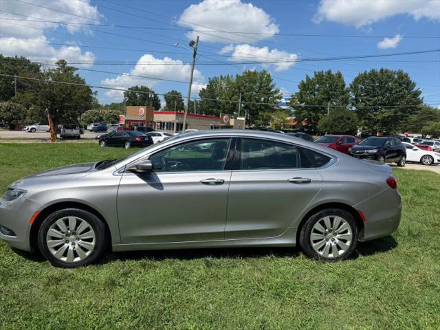 2016 Chrysler 200 LX