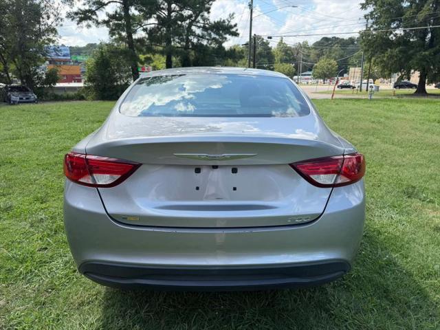 2016 Chrysler 200 LX