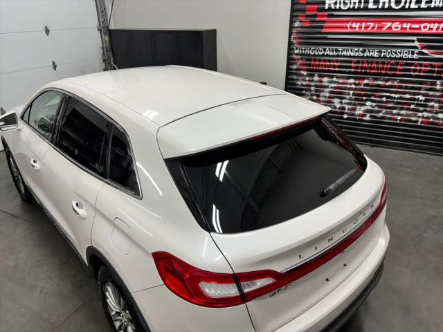 2017 Lincoln MKX Select