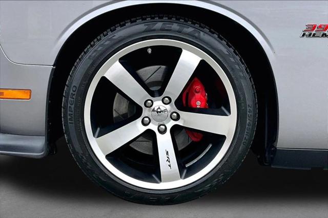 2013 Dodge Challenger SRT8
