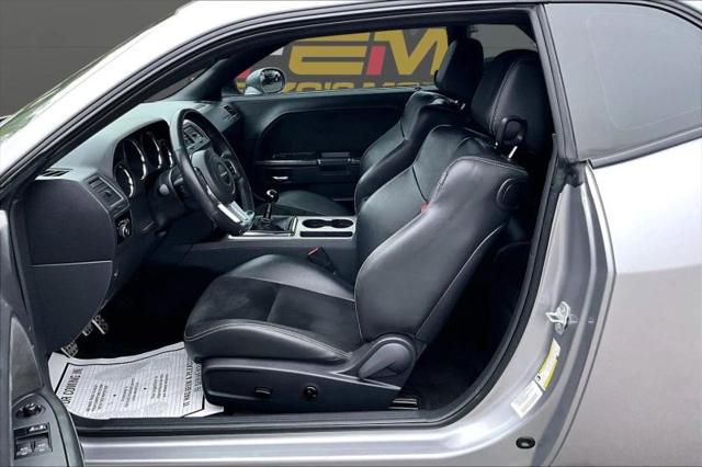 2013 Dodge Challenger SRT8