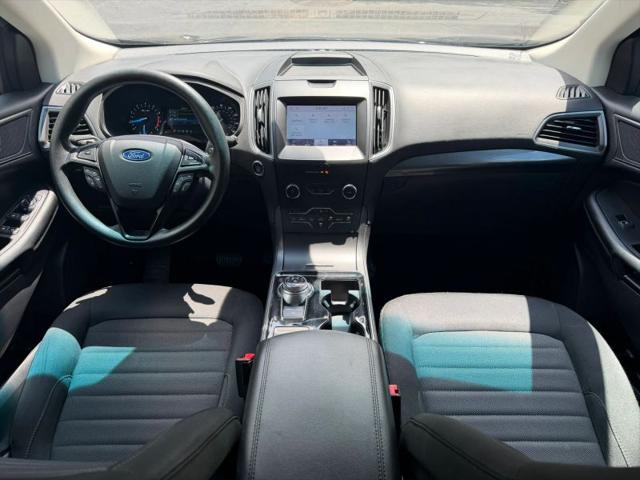 2020 Ford Edge SE