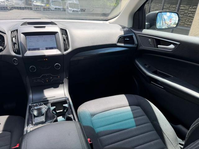 2020 Ford Edge SE