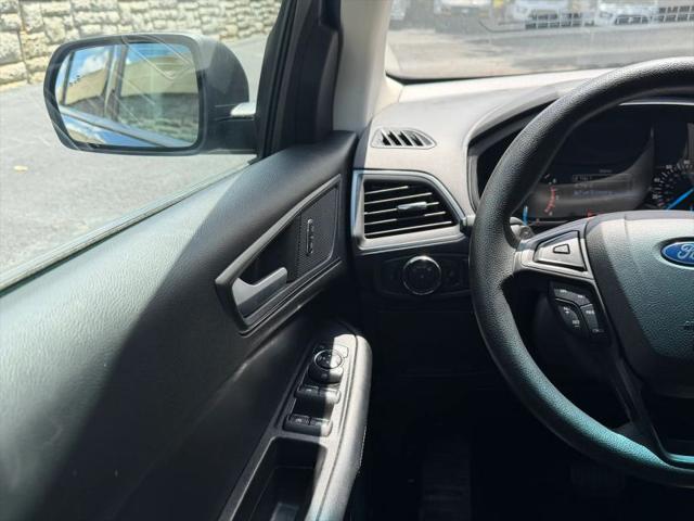2020 Ford Edge SE