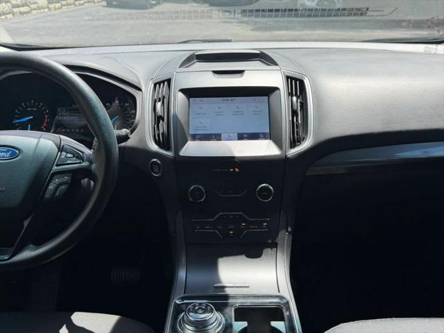 2020 Ford Edge SE