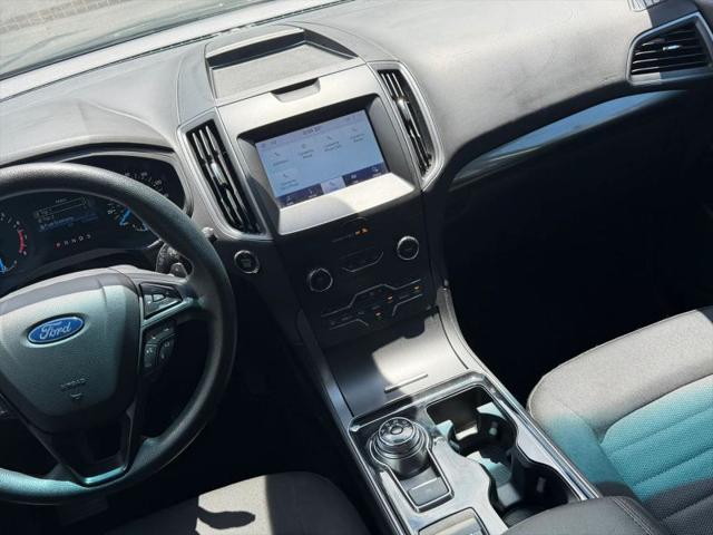 2020 Ford Edge SE