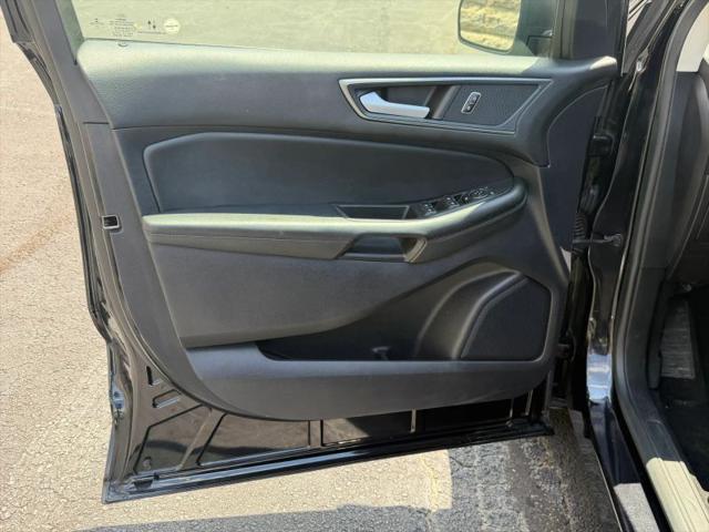 2020 Ford Edge SE