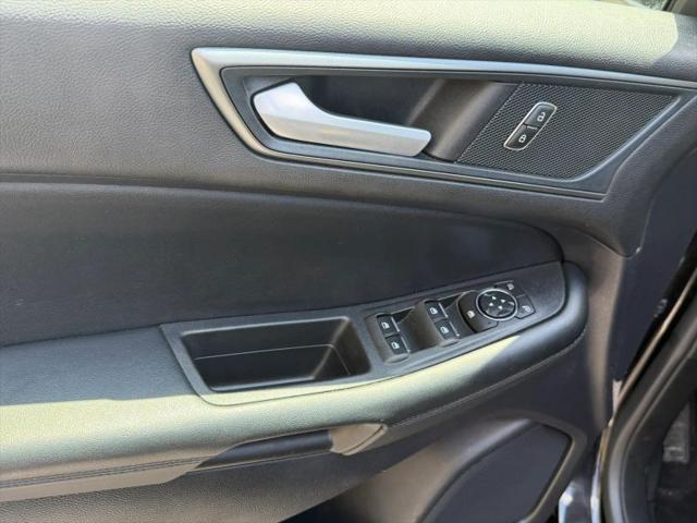 2020 Ford Edge SE