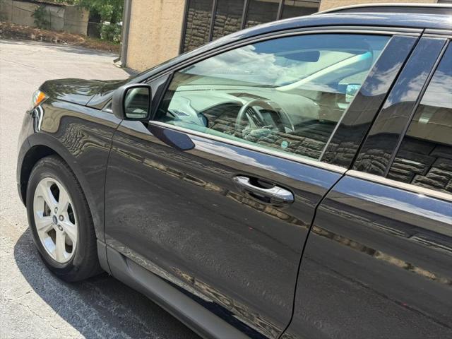 2020 Ford Edge SE