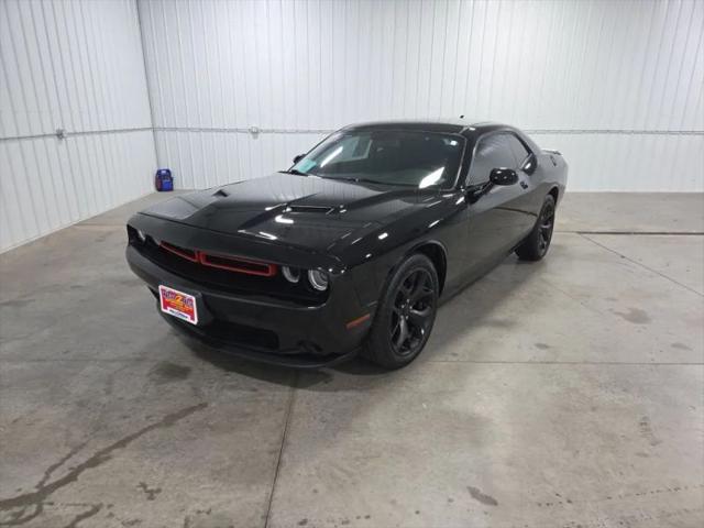 2017 Dodge Challenger SXT
