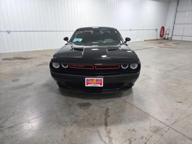 2017 Dodge Challenger SXT