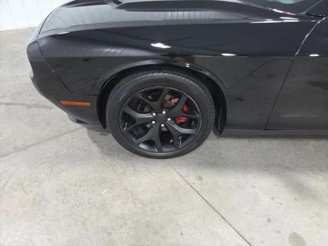 2017 Dodge Challenger SXT