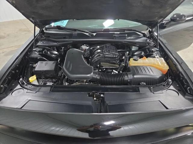 2017 Dodge Challenger SXT